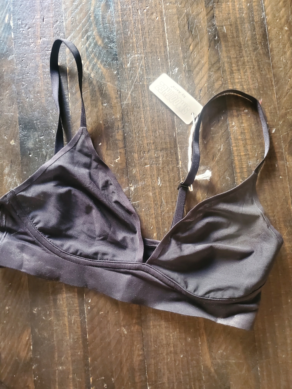 aerie Smoothez Black Wireless Triangle Bralette